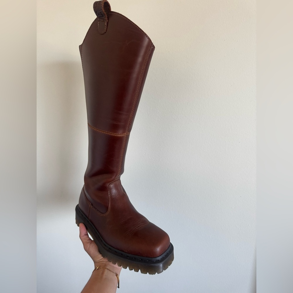 AMAAYAH KNEE HIGH LEATHER BOOTS - Picture 2 of 6